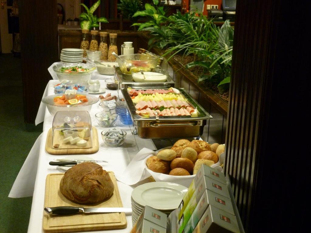Gasthaus Zum Kranz Lorrach Bagian luar foto
